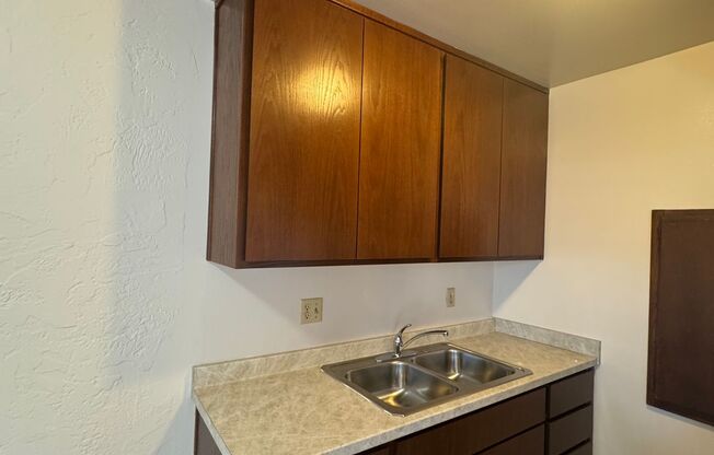 Charming 1-Bed, 1-Bath Apartment in Harbor City - $1,800.00 ALL UTILITIES INCLUDED !!! & Parking