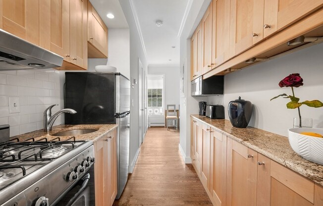 11 DARTMOUTH PL