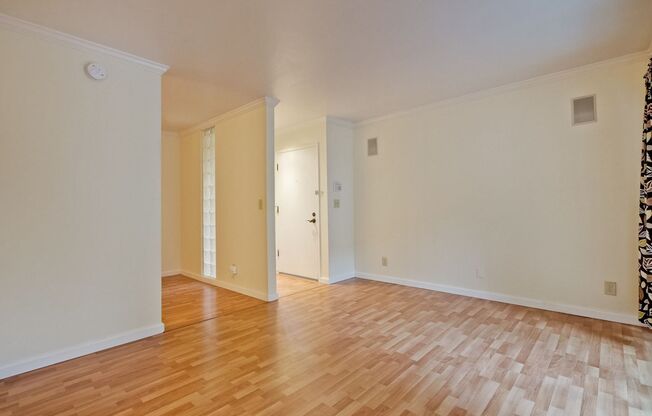 1 bed, 1 bath, $1,900, Unit UNIT A