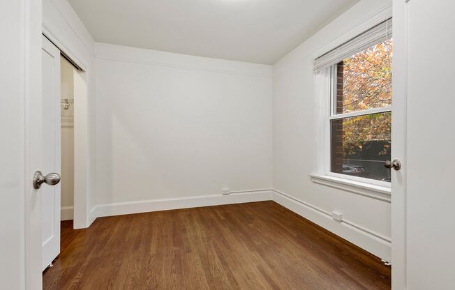 1 bed, 1 bath, 597 sqft, $1,650, Unit 212