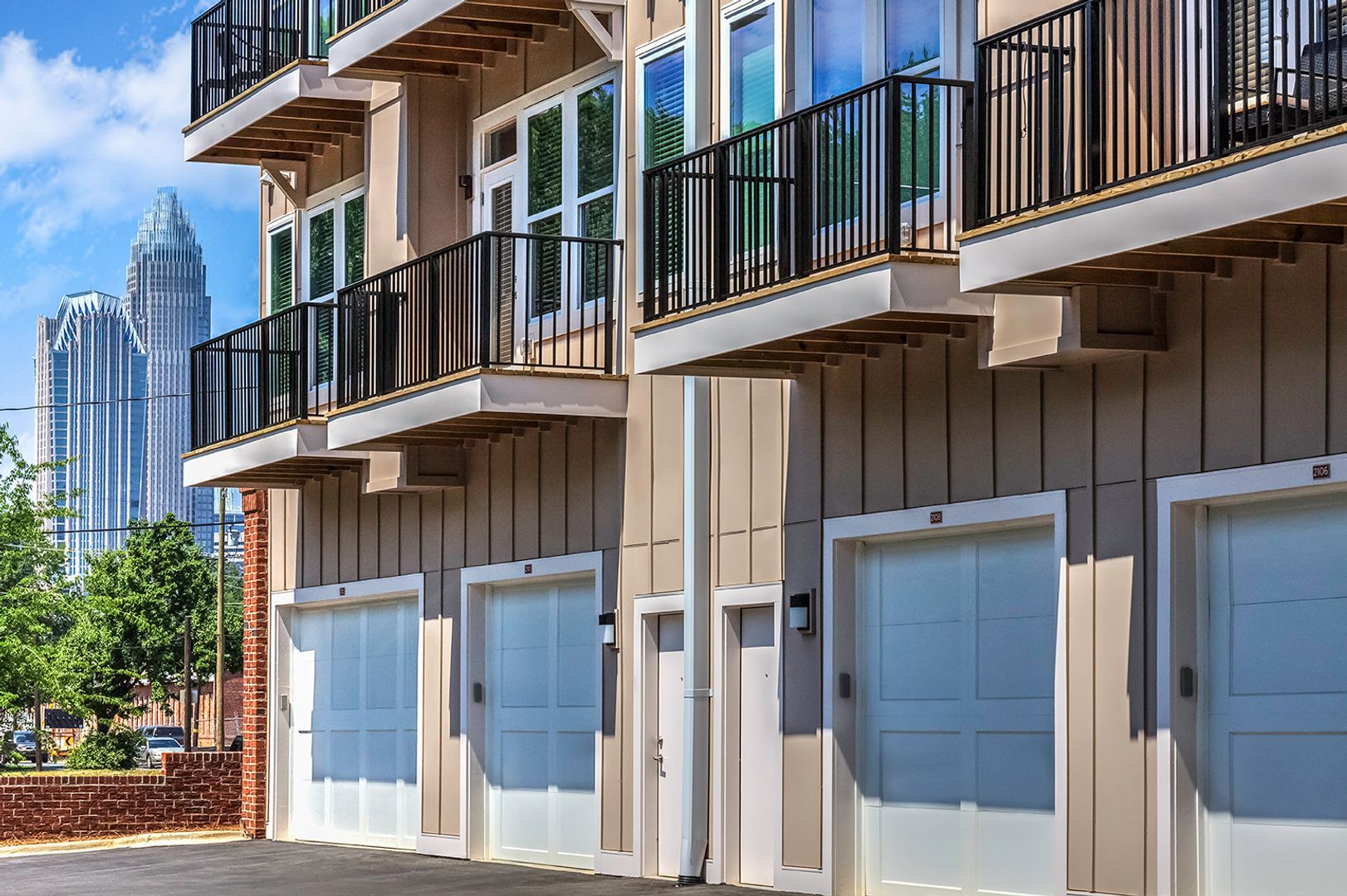 320 Parkwood Avenue Charlotte, NC ApartmentAdvisor