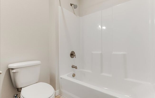 3 beds, 2 baths, 1,177 sqft, $2,349, Unit E340