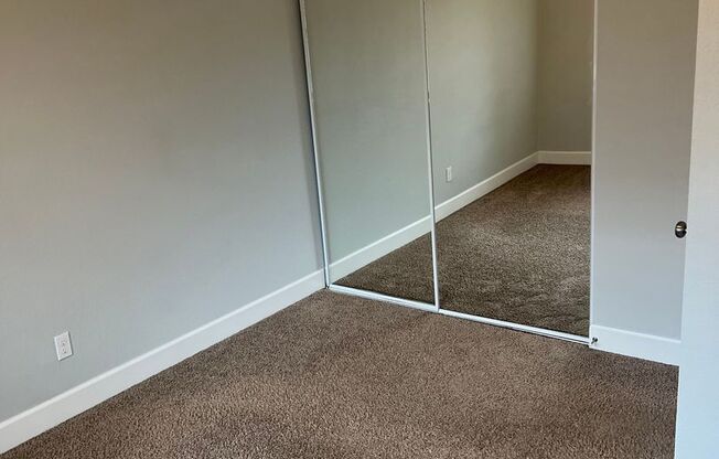 2 beds, 1.5 baths, 810 sqft, $1,650, Unit 918 W 16th Street