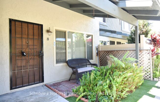 Beautiful 2 bedroom, 1.5 bath Townhouse with 1 Car Garage
