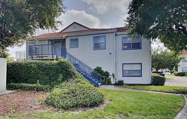 2552 WOODGATE BLVD