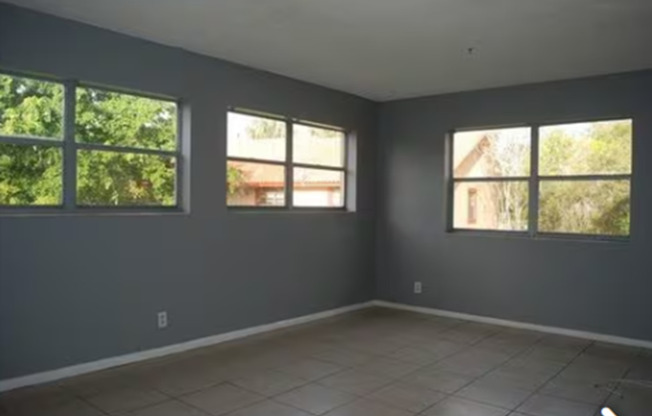 3556 NW 114 TERRACE