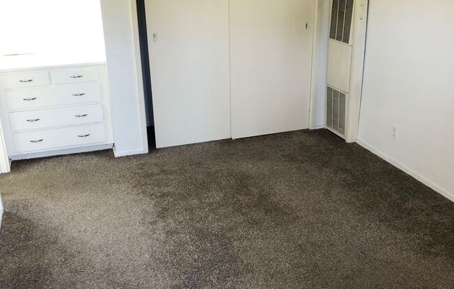 Studio, 1 bath, 260 sqft, $1,595, Unit 19