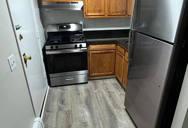 1 bed, 1 bath, $1,725, Unit 6A