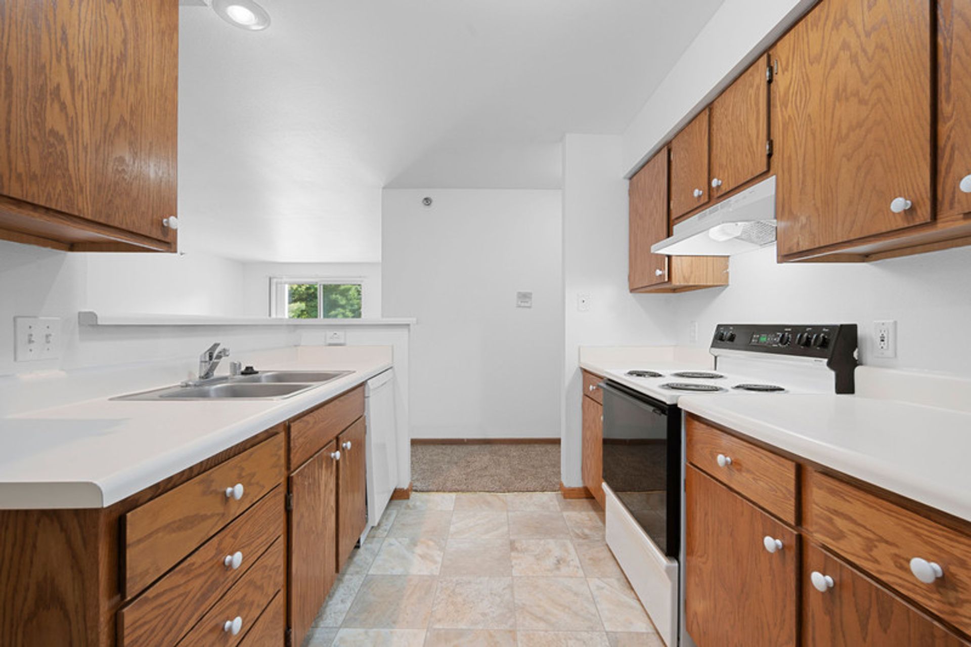 2021 Barton Ave