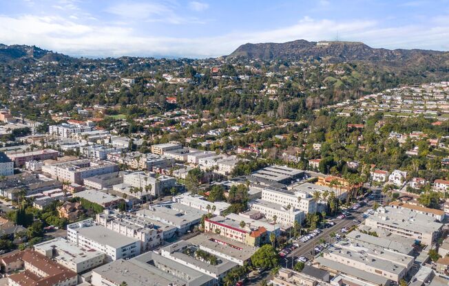 1801 N. Harvard Blvd