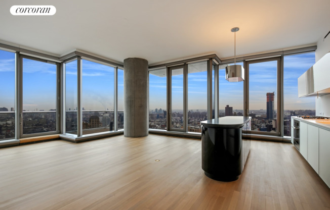 3 beds, 3.5 baths, 2,175 sqft, $29,500, Unit 34AE