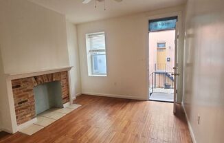 2 beds, 1 bath, $1,325, Unit # 1