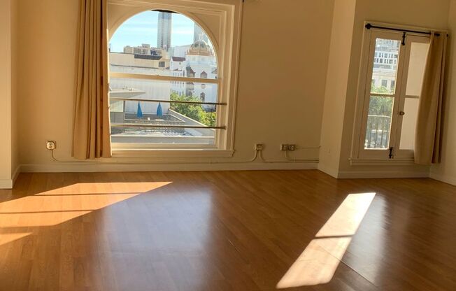 1 bed, 1 bath, 631 sqft, $2,445, Unit 1023-404