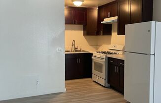 1 bed, 1 bath, 720 sqft, $1,800, Unit 818-24