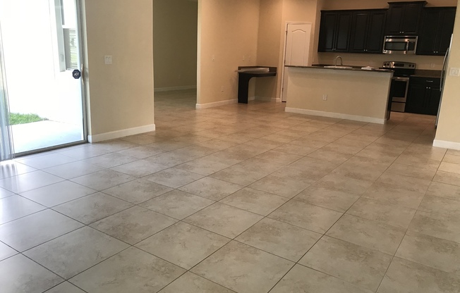 7 BEDROOM 4 BATH AT INDEPENDENCE WINTER GARDEN POND VIEW NOT REAR NEIGHBOR