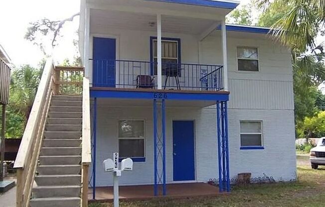Charming 2 units building in Prime St. Pete Location