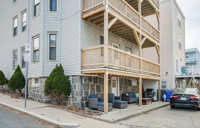 365 SAVIN HL AVE