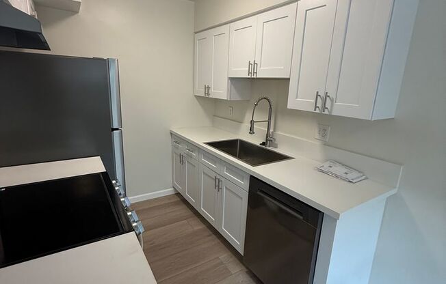 McClintock Apartments