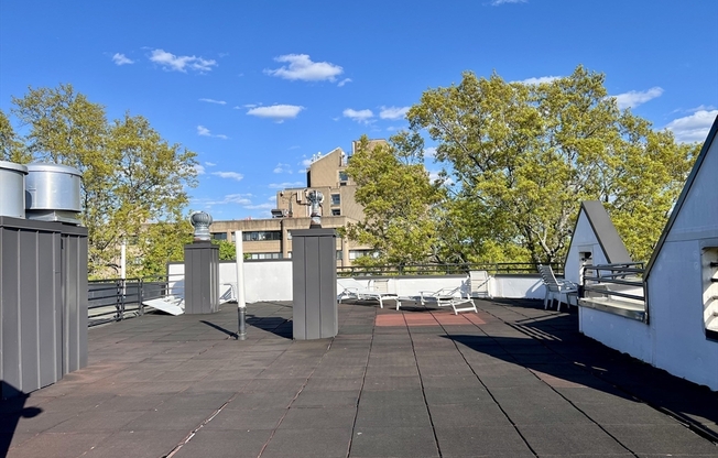 1 bed, 1 bath, 613 sqft, $2,600, Unit 504
