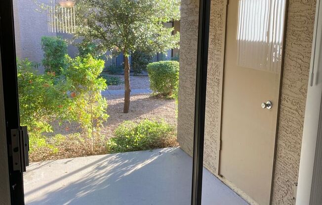 2 beds, 2 baths, 900 sqft, $1,475, Unit 157