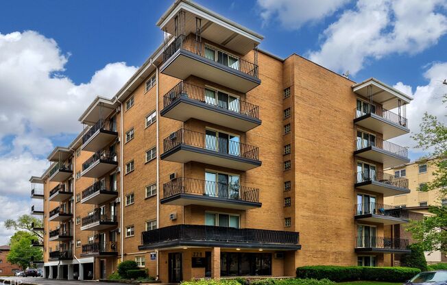 Marengo Place Apartments