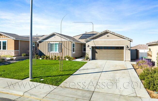 Spacious 4 Bed/3.5 Bath Gem Home In Menifee!