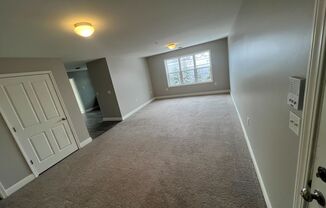 1047 Broadway - Modern Two Bedroom Apartments