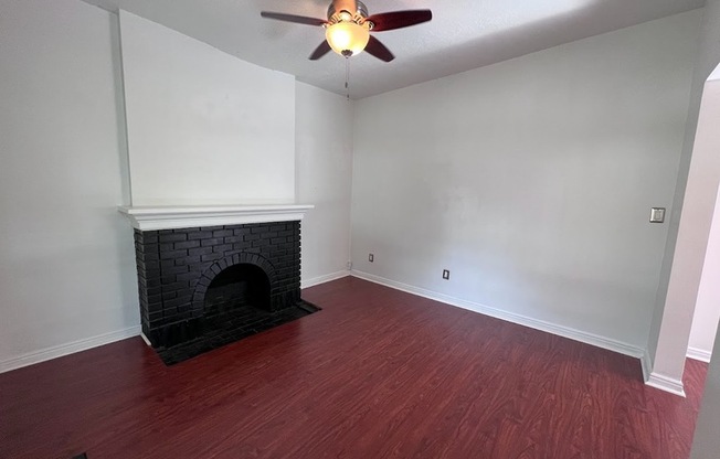 923 South 400 East Salt Lake City UT 84111