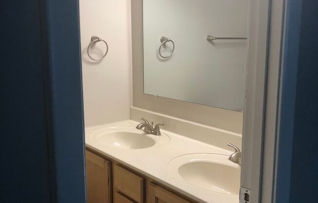 2 beds, 2 baths, 1,042 sqft, $1,429, Unit 6034C