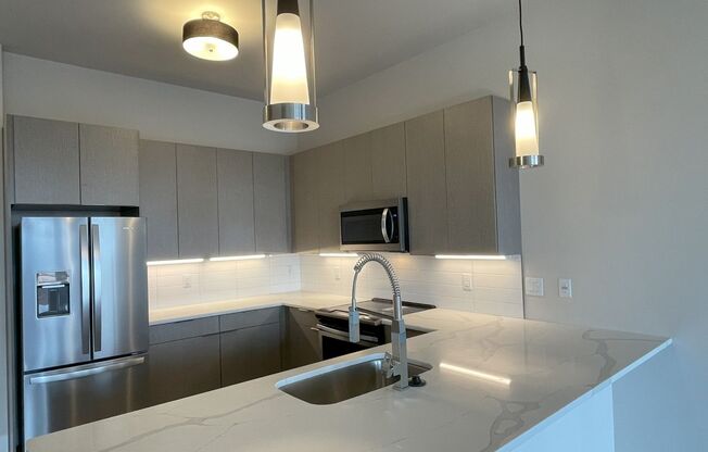 2 beds, 2 baths, 1,254 sqft, $2,900, Unit 321 Jefferson-710