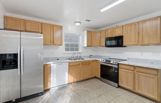 4 Bed 2.5 Bath Home In Portsmouth