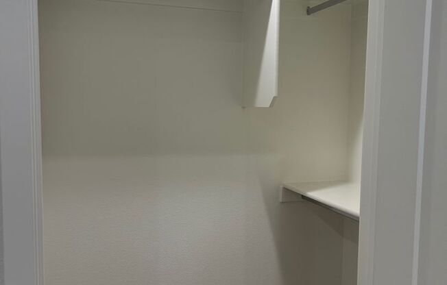 2 beds, 2.5 baths, 1,140 sqft, $4,000, Unit 120