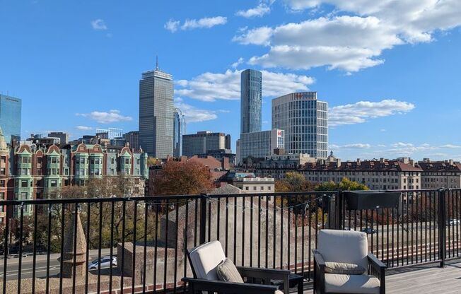 2 beds, 2 baths, $3,780, Unit 4A