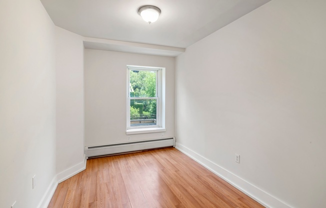 797 LEXINGTON AVE