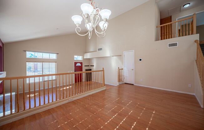 Silverado Ranch - Cul-de-sac.  Downstairs Bedroom and Bathroom