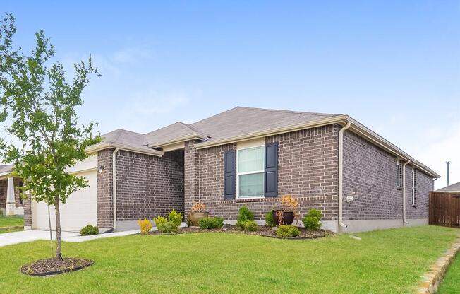 1412 VERNON DR
