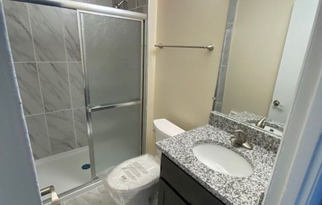 3 beds, 2 baths, 1,300 sqft, $2,472, Unit 3404 #003