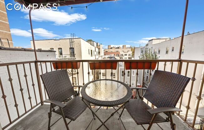 1 bed, 1 bath, $2,700, Unit 4B