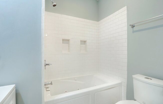 Single family house - within walking distance to Historic Savannah
