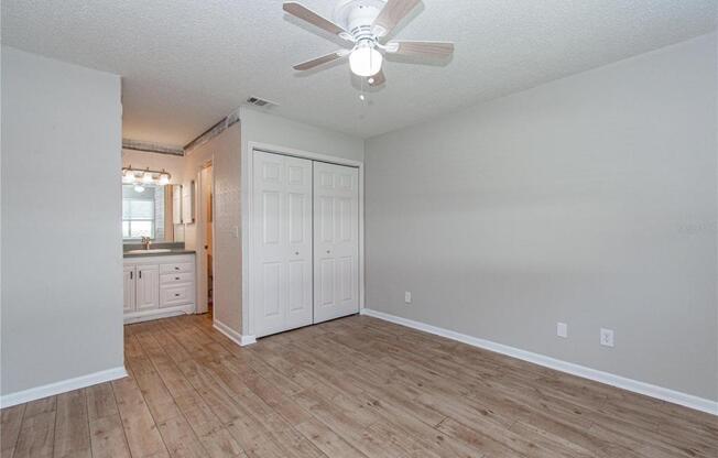 2 beds, 2 baths, 864 sqft, $1,500