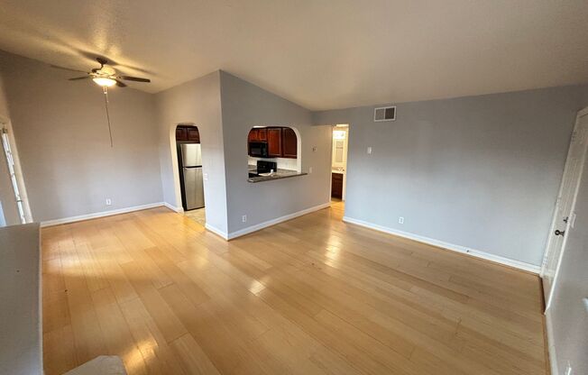 2 beds, 2 baths, $1,375, Unit UNIT D