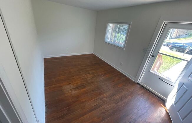 Candler Park Apartments