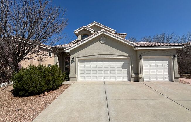 Stunning Upgrades! 4 bed 3 bath home. FULLY FURNISHED!