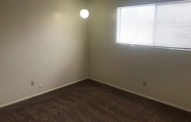 1 bed, 1 bath, 850 sqft, $850, Unit 4823