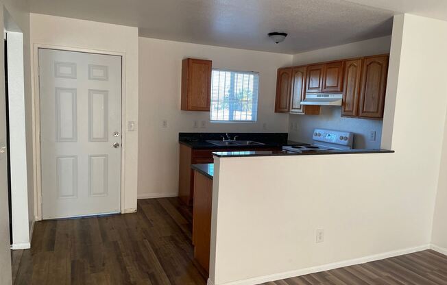 5332 Swenson Unit 64