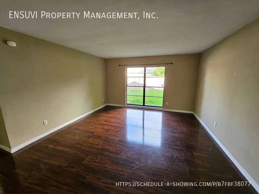 16009 MARSHFIELD DR