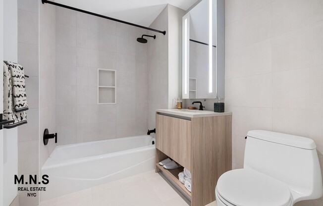 2 beds, 2 baths, 1,049 sqft, $5,563, Unit 523