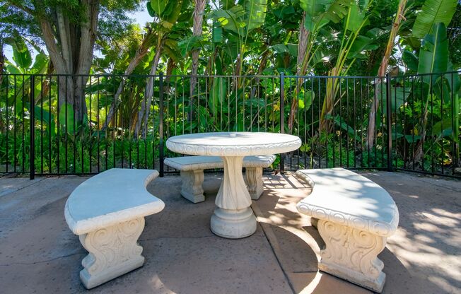 1 bed, 1 bath, 642 sqft, $1,895, Unit G10