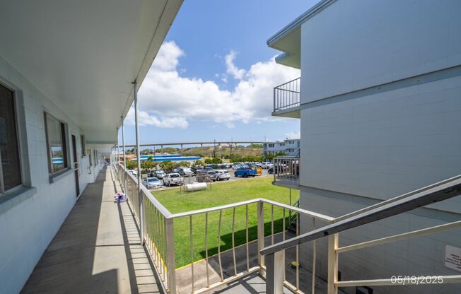 $2,100 / 2br - 700ft2 -| 2bd/1ba Renovated Condominium In Kunia Palms