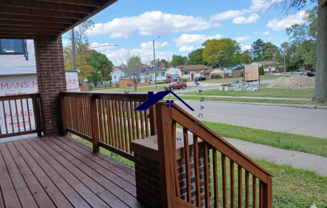 7633 WOODROW WILSON ST